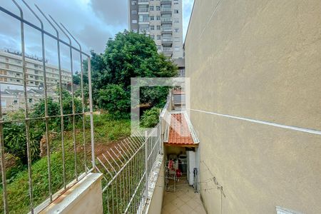 Casa à venda com 135m², 4 quartos e 4 vagas Casa à venda com 135m², 4 quartos e 4 vagasVista do Quarto