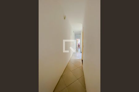 Casa à venda com 135m², 4 quartos e 4 vagas Casa à venda com 135m², 4 quartos e 4 vagasCorredor