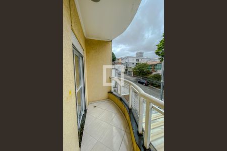 Casa à venda com 135m², 4 quartos e 4 vagas Casa à venda com 135m², 4 quartos e 4 vagasVaranda da Suite