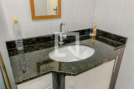 Casa à venda com 135m², 4 quartos e 4 vagas Casa à venda com 135m², 4 quartos e 4 vagasDetalhe Banheiro 2