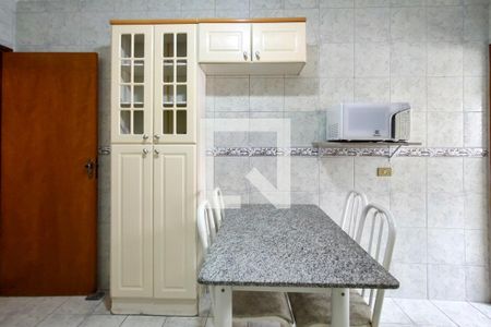 Apartamento para alugar com 84m², 2 quartos e 1 vagaCozinha