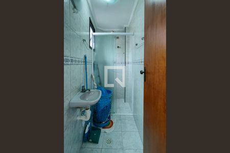 Apartamento para alugar com 84m², 2 quartos e 1 vagaBanheiro da área de serviço