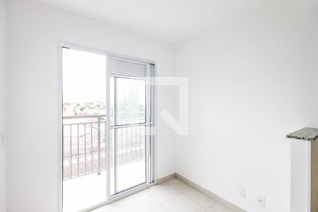 Apartamento à venda com 31m², 1 quarto e sem vaga Apartamento à venda com 31m², 1 quarto e sem vagaSala