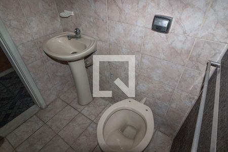 Apartamento para alugar com 63m², 2 quartos e sem vaga Apartamento para alugar com 63m², 2 quartos e sem vagaBanheiro