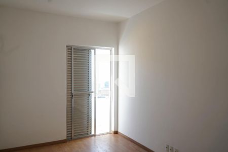 Quarto 1 de apartamento para alugar com 2 quartos, 75m² em Bom Retiro, São Paulo
