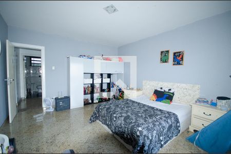 Casa à venda com 1800m², 7 quartos e 3 vagasQuarto 6