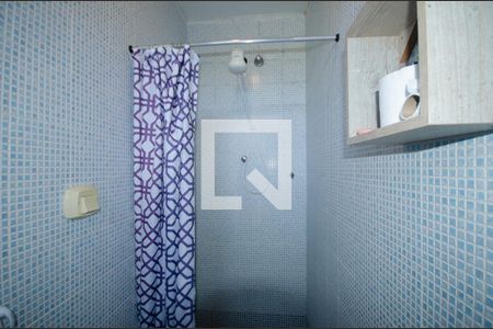 Casa à venda com 1800m², 7 quartos e 3 vagasBanheiro da Suíte 2