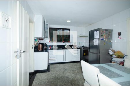 Casa à venda com 1800m², 7 quartos e 3 vagasCozinha