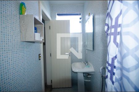 Casa à venda com 1800m², 7 quartos e 3 vagasBanheiro da Suíte 2