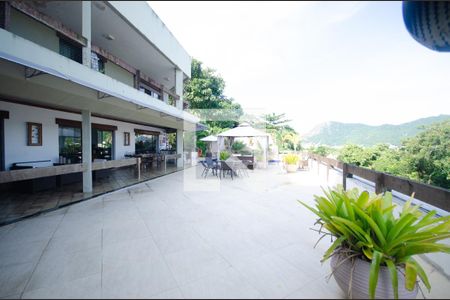 Casa à venda com 1800m², 7 quartos e 3 vagasÁrea Externa