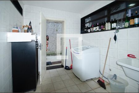 Casa à venda com 1800m², 7 quartos e 3 vagasÁrea de Serviço