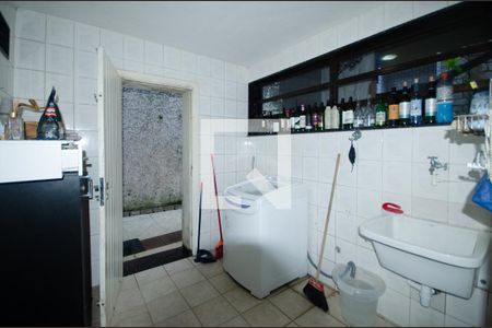 Casa à venda com 1800m², 7 quartos e 3 vagasÁrea de Serviço