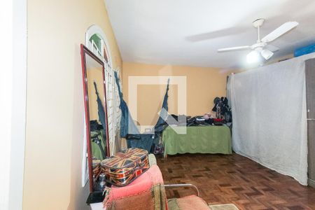 Casa à venda com 165m², 3 quartos e sem vaga Casa à venda com 165m², 3 quartos e sem vagaQuarto 2