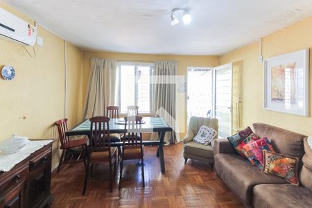 Sala de casa à venda com 3 quartos, 165m² em Menino Deus, Porto Alegre