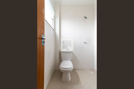 Apartamento para alugar com 47m², 2 quartos e sem vaga Apartamento para alugar com 47m², 2 quartos e sem vagaBanheiro