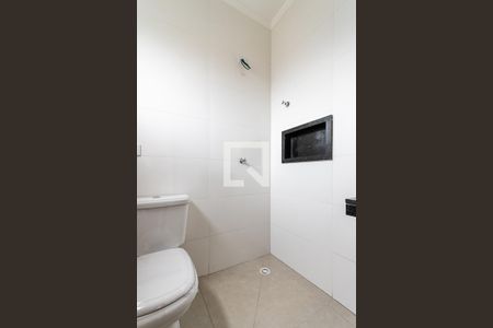 Apartamento para alugar com 47m², 2 quartos e sem vaga Apartamento para alugar com 47m², 2 quartos e sem vagaBanheiro