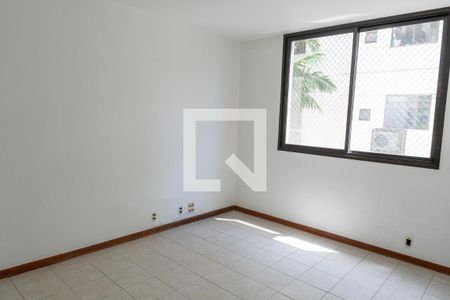 Apartamento à venda com 120m², 3 quartos e 2 vagasSuíte