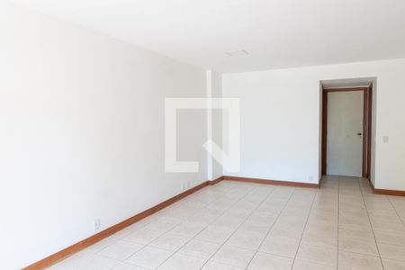 Sala  de apartamento à venda com 3 quartos, 120m² em Maceió, Niterói