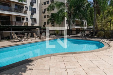 Apartamento à venda com 120m², 3 quartos e 2 vagasÁrea comum - Piscina