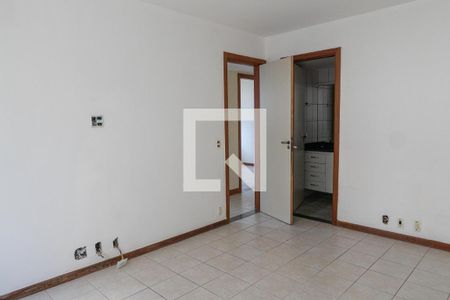 Apartamento à venda com 120m², 3 quartos e 2 vagasSuíte