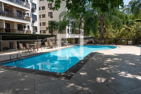 Apartamento à venda com 120m², 3 quartos e 2 vagasÁrea comum - Piscina