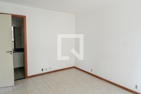 Apartamento à venda com 120m², 3 quartos e 2 vagasSuíte