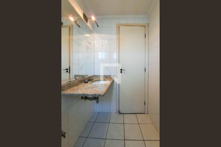 Apartamento à venda com 130m², 3 quartos e 3 vagasBanheiro da Suíte 2