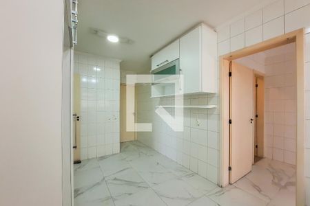 Apartamento à venda com 130m², 3 quartos e 3 vagasCozinha