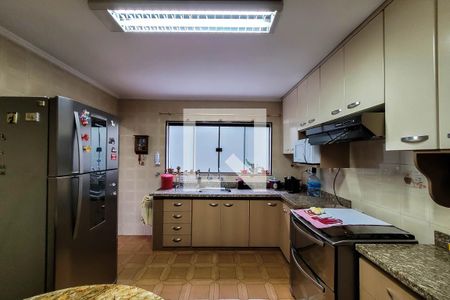 Casa à venda com 237m², 4 quartos e 2 vagasCozinha