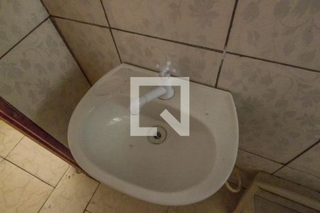 Casa para alugar com 60m², 1 quarto e 1 vagaDetalhe banheiro