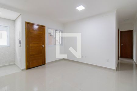 Sala / Cozinha de casa de condomínio para alugar com 2 quartos, 48m² em Parada Inglesa, São Paulo