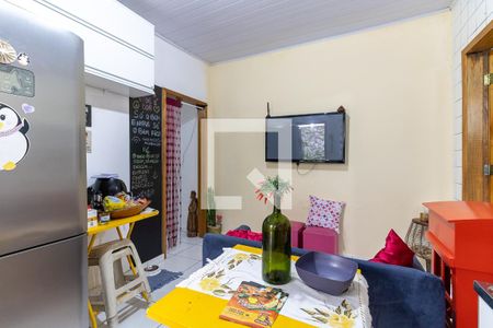 Casa à venda com 280m², 5 quartos e 2 vagasCozinha e Sala Casa 3