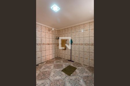 Banheiro de casa à venda com 3 quartos, 177m² em Jardim Primeiro de Maio (chácara Fazendinha), Osasco