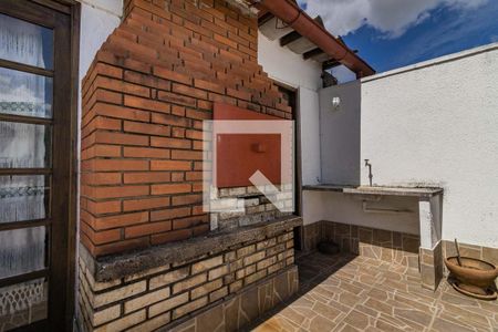 Apartamento à venda com 132m², 3 quartos e 1 vagaChurrasqueira