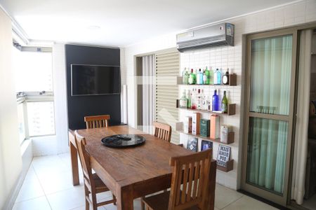 Apartamento para alugar com 130m², 3 quartos e 2 vagasVaranda da Sala