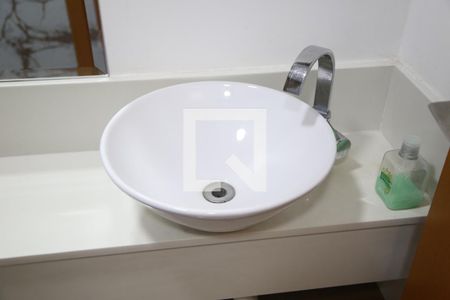 Apartamento para alugar com 130m², 3 quartos e 2 vagasBanheiro Social