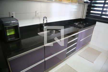 Apartamento para alugar com 130m², 3 quartos e 2 vagasCozinha