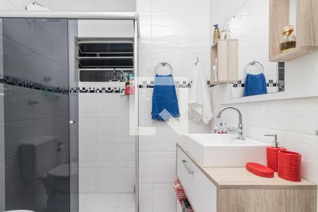 Apartamento à venda com 74m², 2 quartos e 2 vagasBanheiro