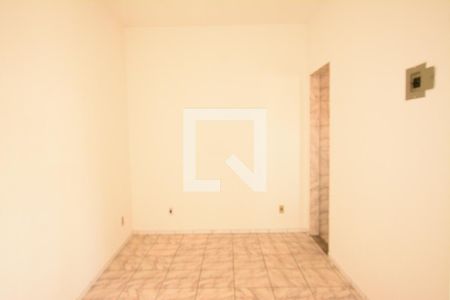 Sala de casa para alugar com 2 quartos, 45m² em Vaz Lobo, Rio de Janeiro