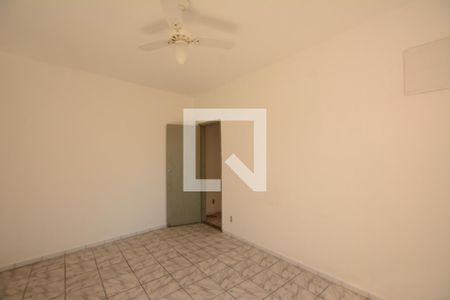 Quarto de casa para alugar com 2 quartos, 45m² em Vaz Lobo, Rio de Janeiro