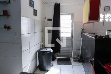 Sala de casa para alugar com 2 quartos, 40m² em San Martin, Recife
