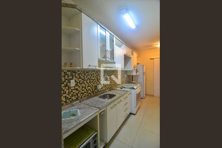 Apartamento para alugar com 110m², 3 quartos e sem vagaCozinha