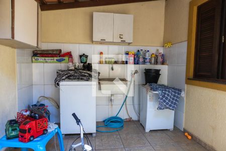 Casa para alugar com 522m², 5 quartos e 6 vagas Casa para alugar com 522m², 5 quartos e 6 vagasÁrea de serviço