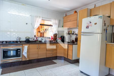 Casa para alugar com 522m², 5 quartos e 6 vagas Casa para alugar com 522m², 5 quartos e 6 vagasCozinha