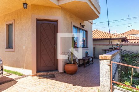 Casa para alugar com 522m², 5 quartos e 6 vagas Casa para alugar com 522m², 5 quartos e 6 vagasFachada casa 2