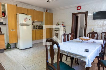 Casa para alugar com 522m², 5 quartos e 6 vagas Casa para alugar com 522m², 5 quartos e 6 vagasCozinha