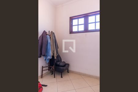 Casa para alugar com 522m², 5 quartos e 6 vagas Casa para alugar com 522m², 5 quartos e 6 vagasCloset suíte 4