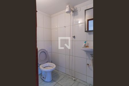 Casa para alugar com 522m², 5 quartos e 6 vagas Casa para alugar com 522m², 5 quartos e 6 vagasBanheiro na área externa