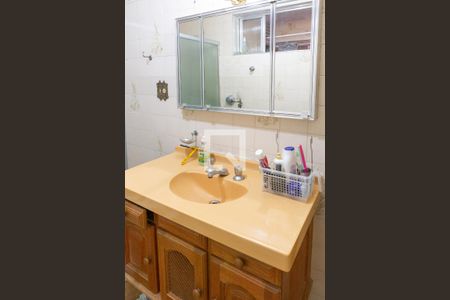 Apartamento para alugar com 106m², 3 quartos e sem vagaBanheiro