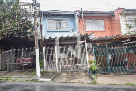 Fachada de casa à venda com 2 quartos, 100m² em Jardim Cordeiro, São Paulo